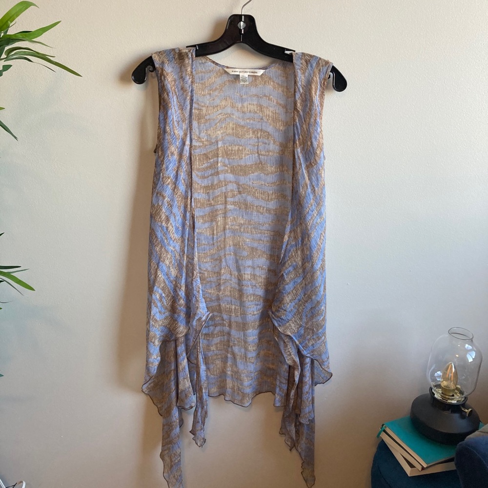 DVF Silk Print Wrap Top - Picture 3 of 7